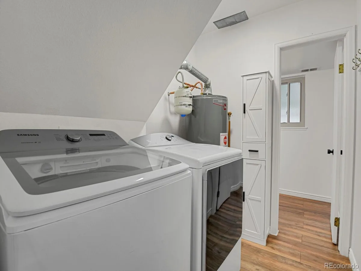 8962 W Temple Place Denver CO 80123 | MLS #REC8500794 08302026010352 1200 16