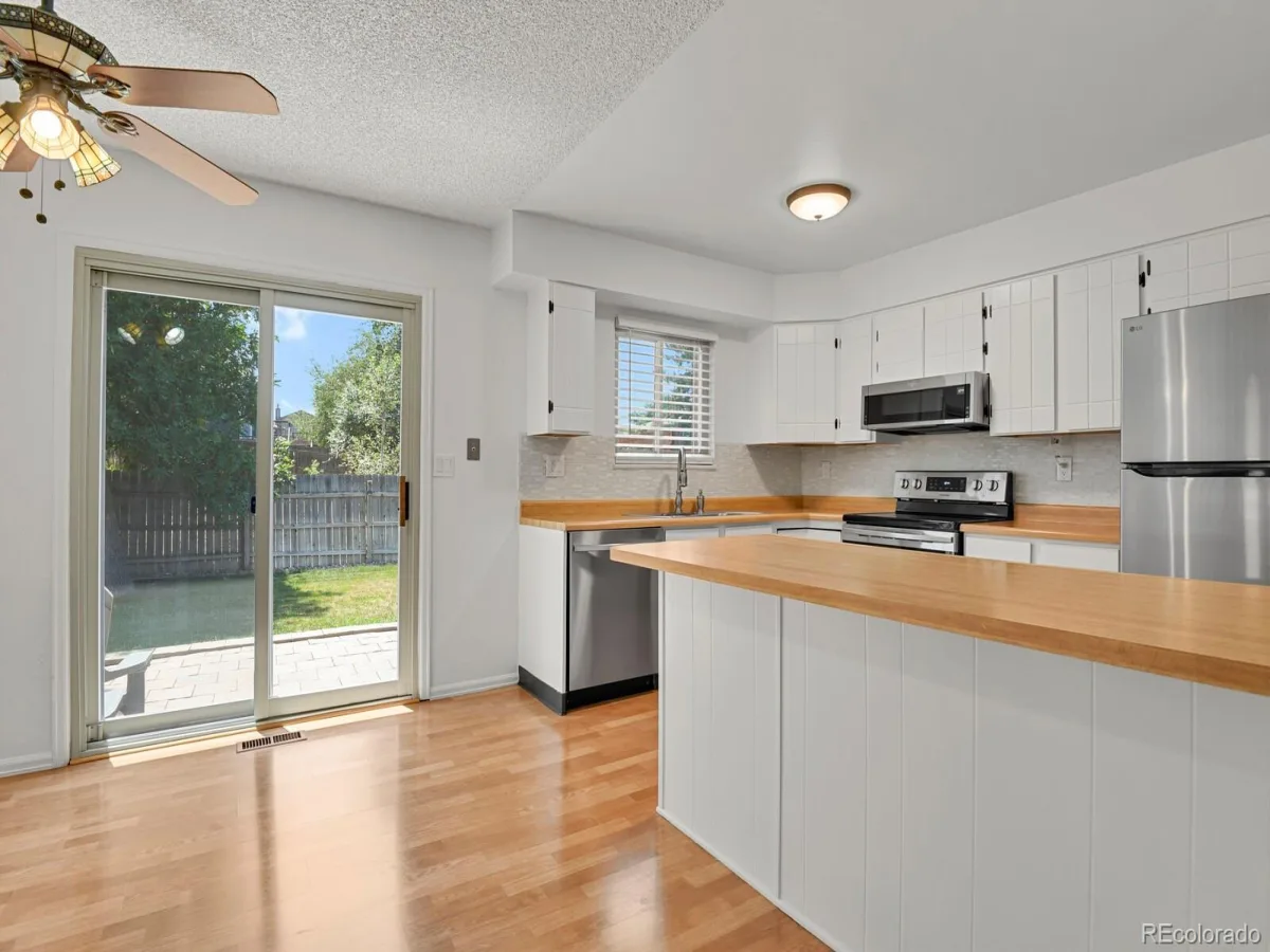 8962 W Temple Place Denver CO 80123 | MLS #REC8500794 08302026010352 1200 5