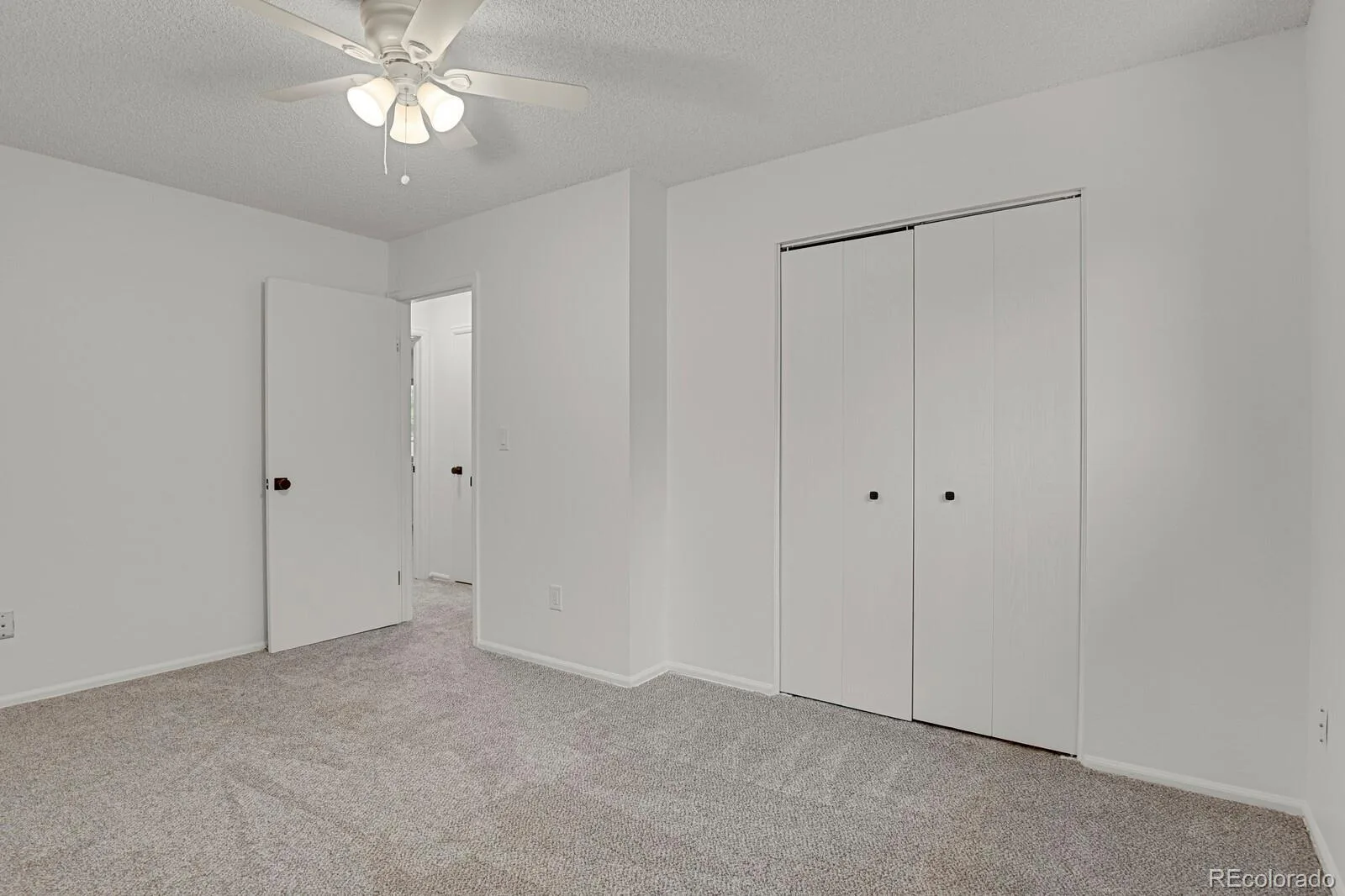 8962 W Temple Place Denver CO 80123 | MLS #REC8500794 08302026010352 1600 29