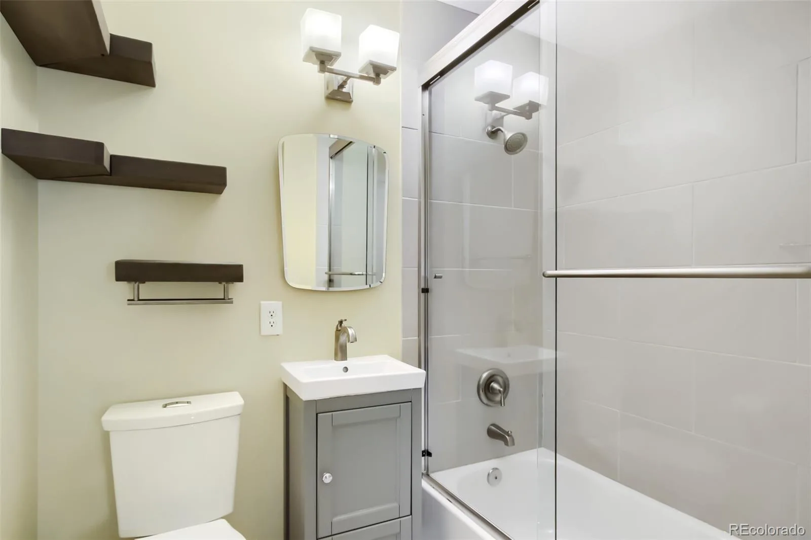 6388 Jellison Way Arvada CO 80004 | MLS #REC8502274 07282026174808 1600 31