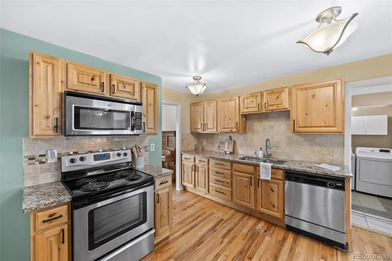 2631 S Newton Street Denver CO 80219 MLS #REC8506569 04302026183219 1600 14