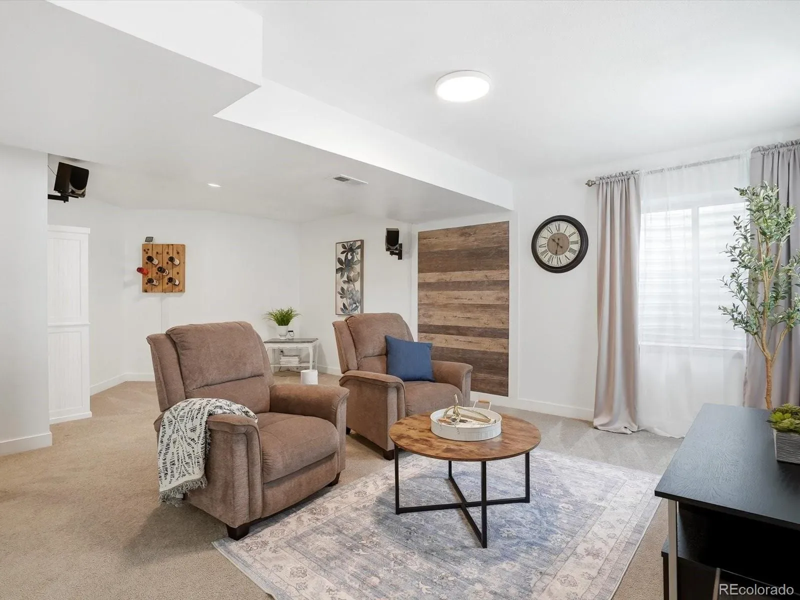 03112026221446 1600 36