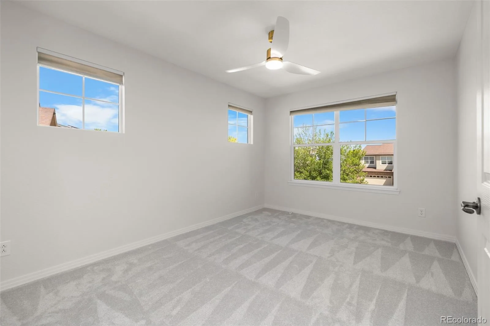 2673 Bay Point Lane Broomfield CO 80023 MLS #REC8507455 06182026013612 1600 30