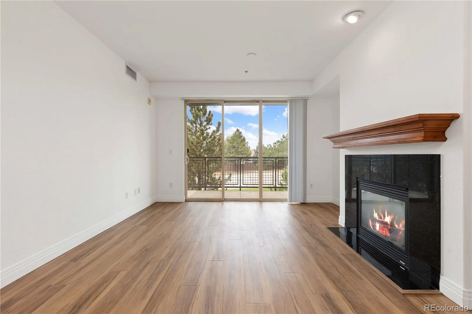 9059 E Panorama Circle #B211 Englewood CO 80112 | MLS #REC8508781 06092026192500 1600 2