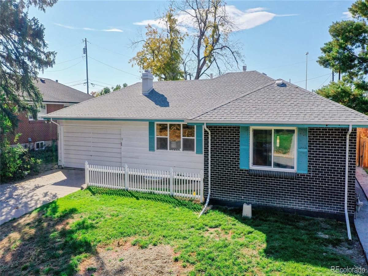 3067 S Holly Place Denver CO 80222 | MLS #REC8509805 MLS #REC8509805 image #0