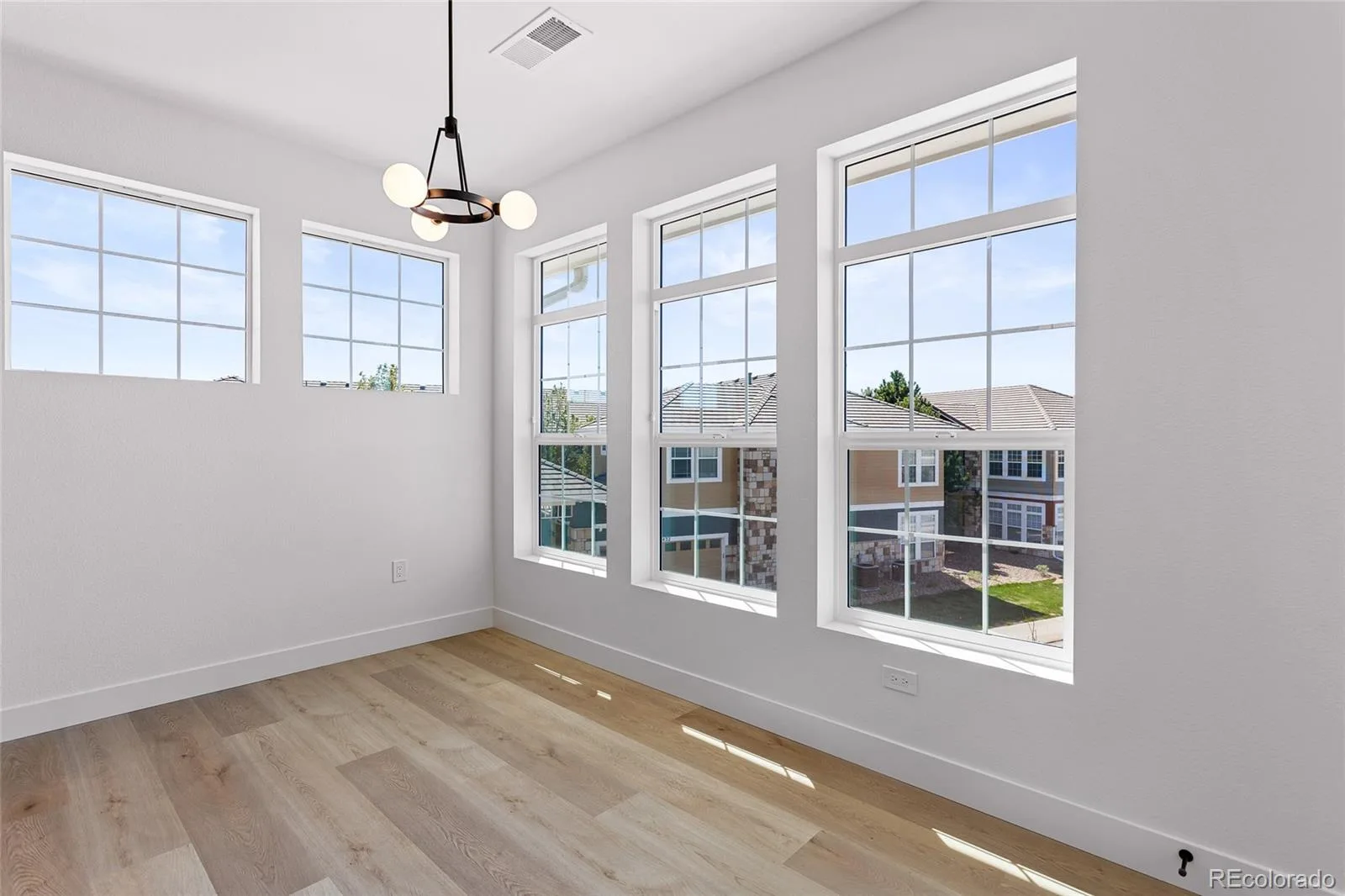 3405 Molly Circle Broomfield CO 80023 | MLS #REC8509963 07232026214110 1600 11