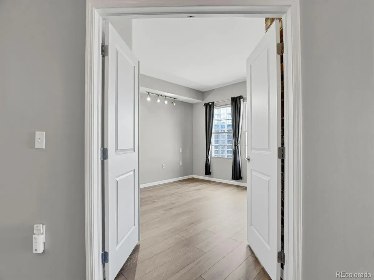925 N Lincoln Street #8G Denver CO 80203 MLS #REC8510429 02282026000652 1200 13