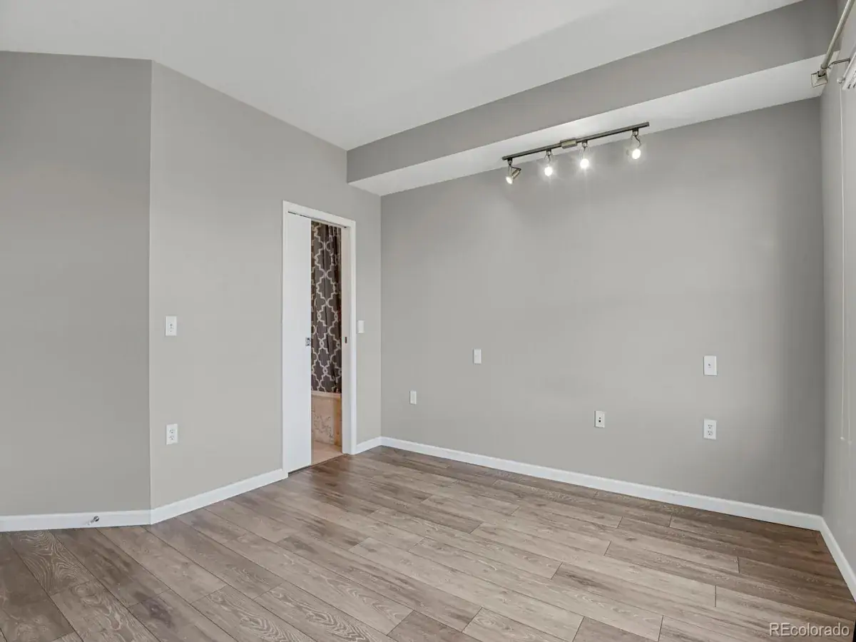 925 N Lincoln Street #8G Denver CO 80203 MLS #REC8510429 02282026000652 1200 16