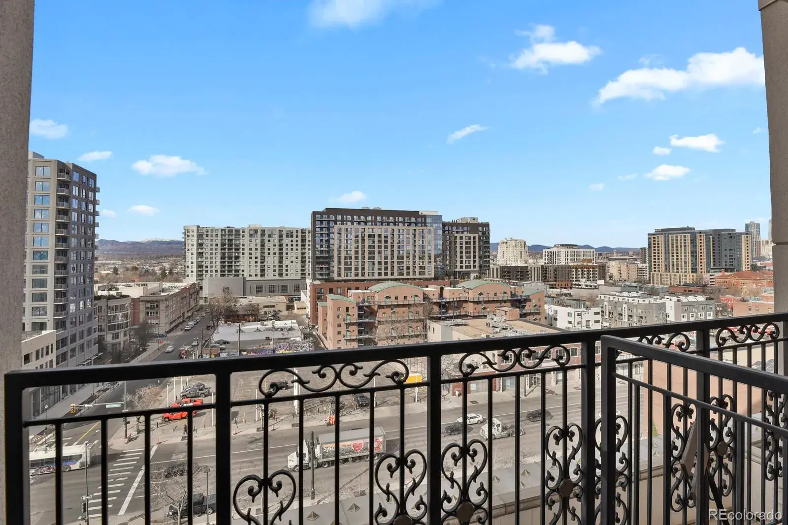 925 N Lincoln Street #8G Denver CO 80203 MLS #REC8510429 02282026000652 1600 21