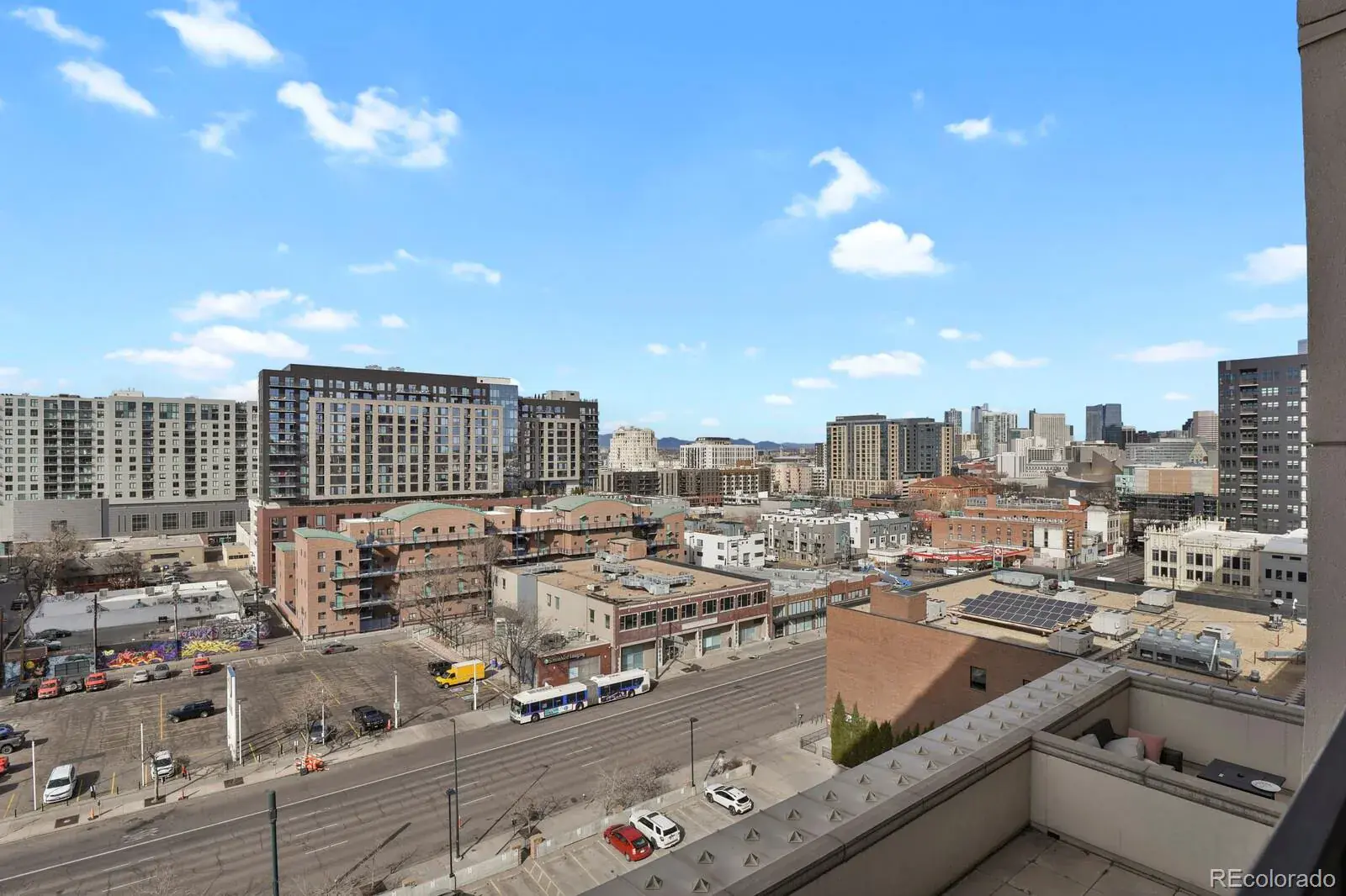 925 N Lincoln Street #8G Denver CO 80203 MLS #REC8510429 02282026000652 1600 22