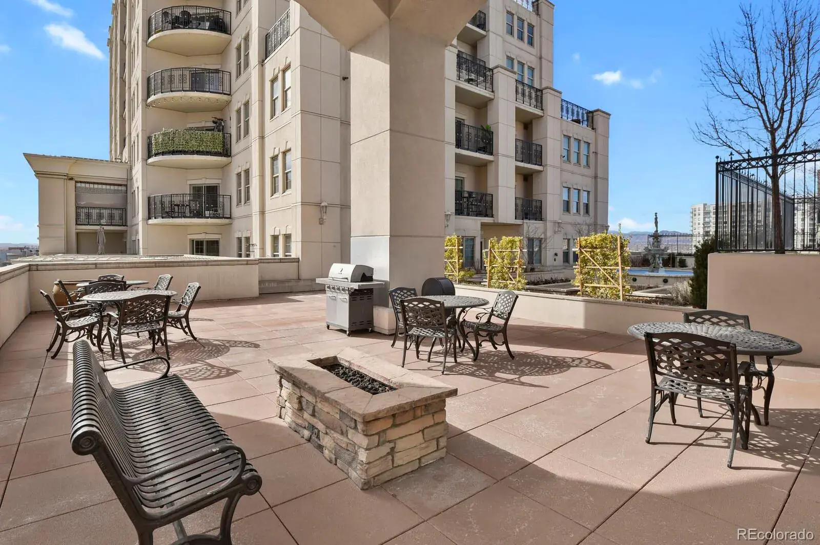 925 N Lincoln Street #8G Denver CO 80203 MLS #REC8510429 02282026000652 1600 27