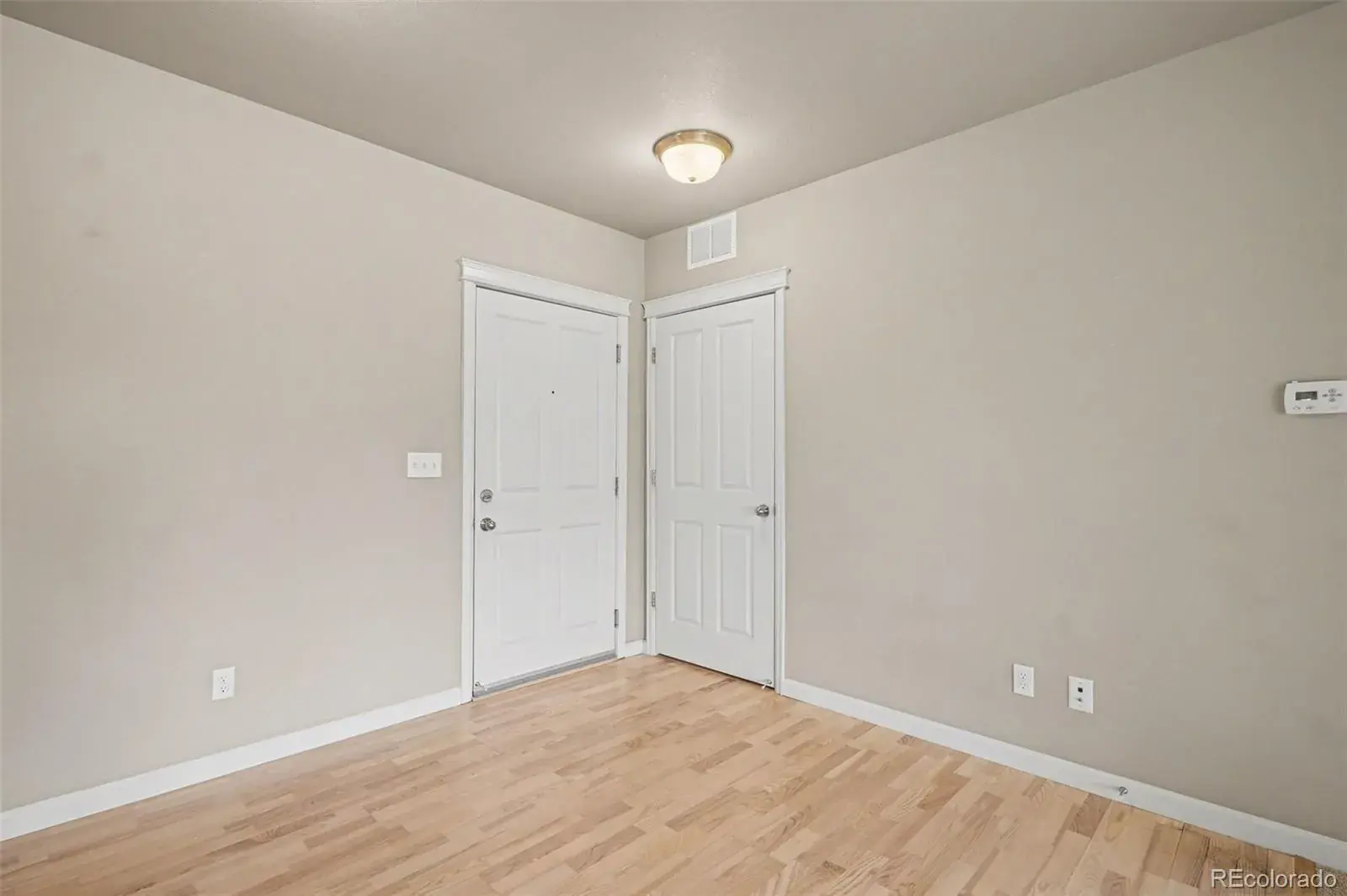 9258 Rockhurst Street #102 Highlands Ranch CO 80129 | MLS #REC8510636 02202026020822 1600 19