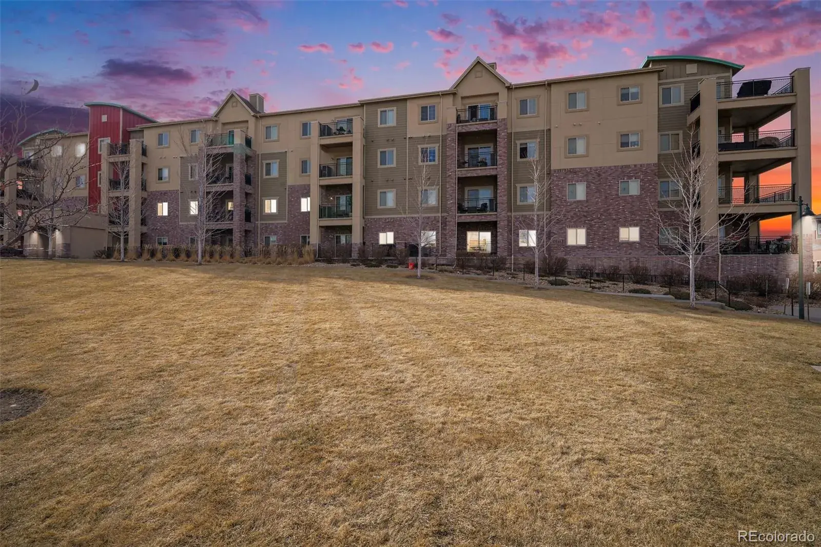 9258 Rockhurst Street #102 Highlands Ranch CO 80129 | MLS #REC8510636 02202026020822 1600 28
