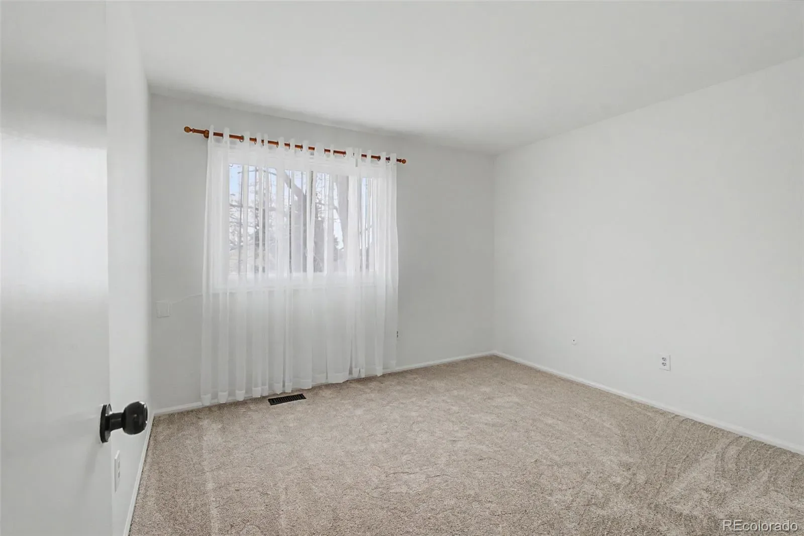 03272026151940 1600 19