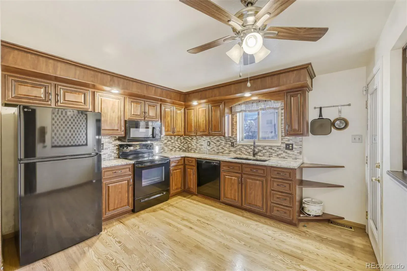 02112026040725 1600 6