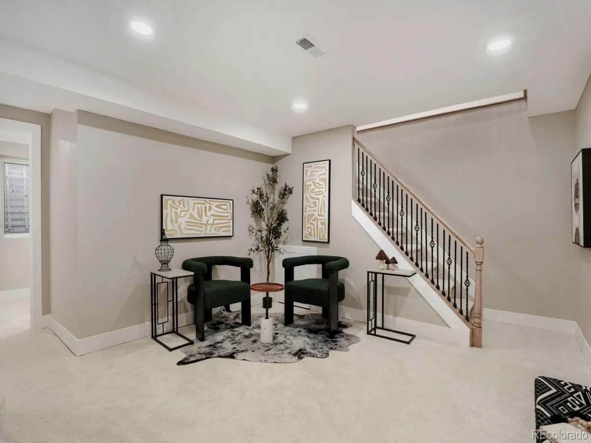 6605 E Louisiana Avenue Denver CO 80224 MLS #REC8514160 04302026190824 1200 17