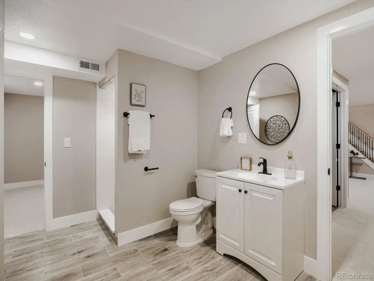6605 E Louisiana Avenue Denver CO 80224 MLS #REC8514160 04302026190824 1200 21