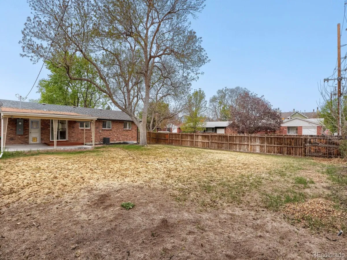 6605 E Louisiana Avenue Denver CO 80224 MLS #REC8514160 04302026190824 1200 27