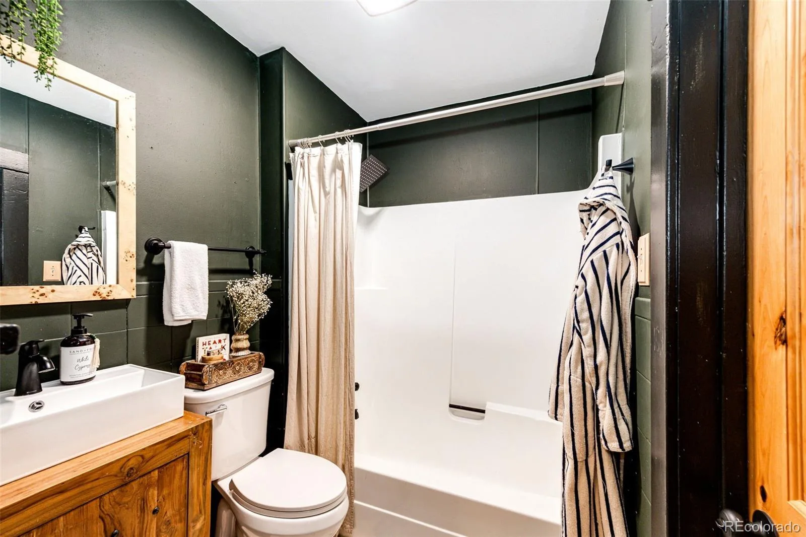 4057 Bryant Street Denver CO 80211 | MLS #REC8514574 08272026171709 1600 15