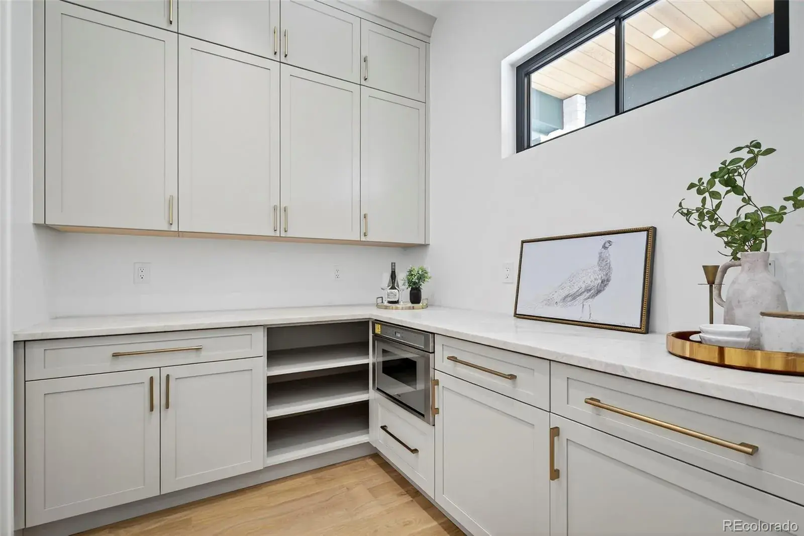 11052025204245 1600 22