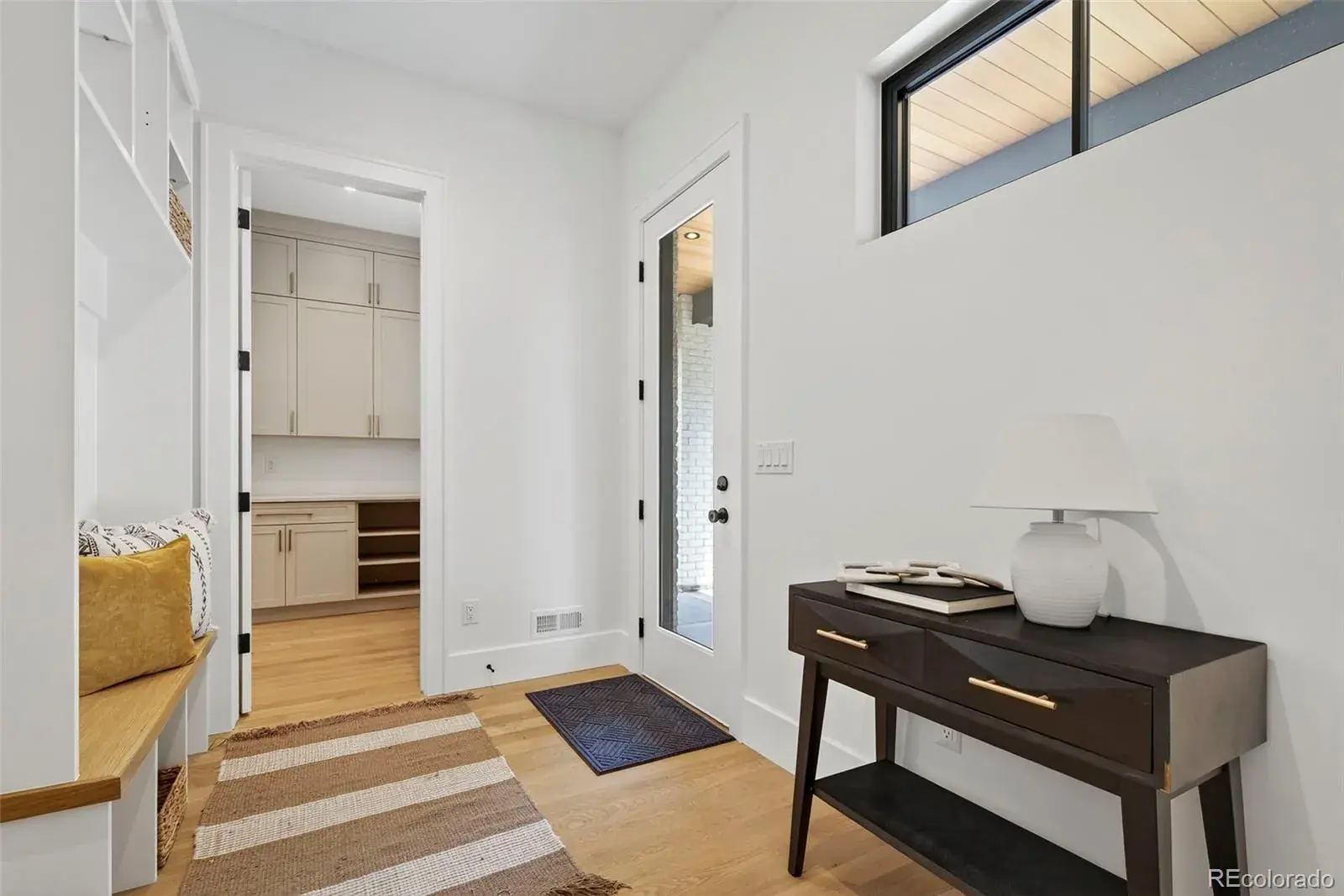 11052025204245 1600 23