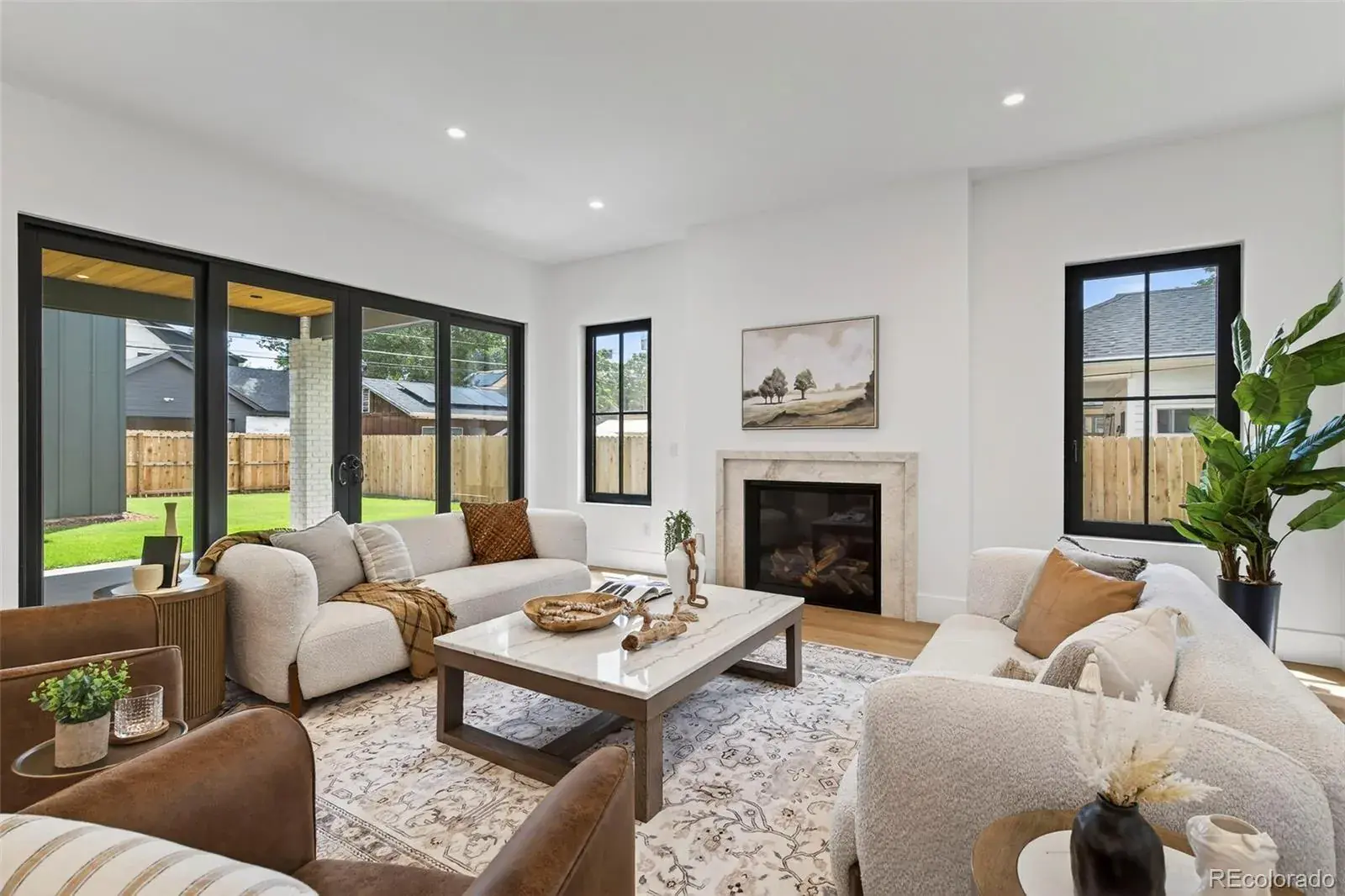 11052025204245 1600 25