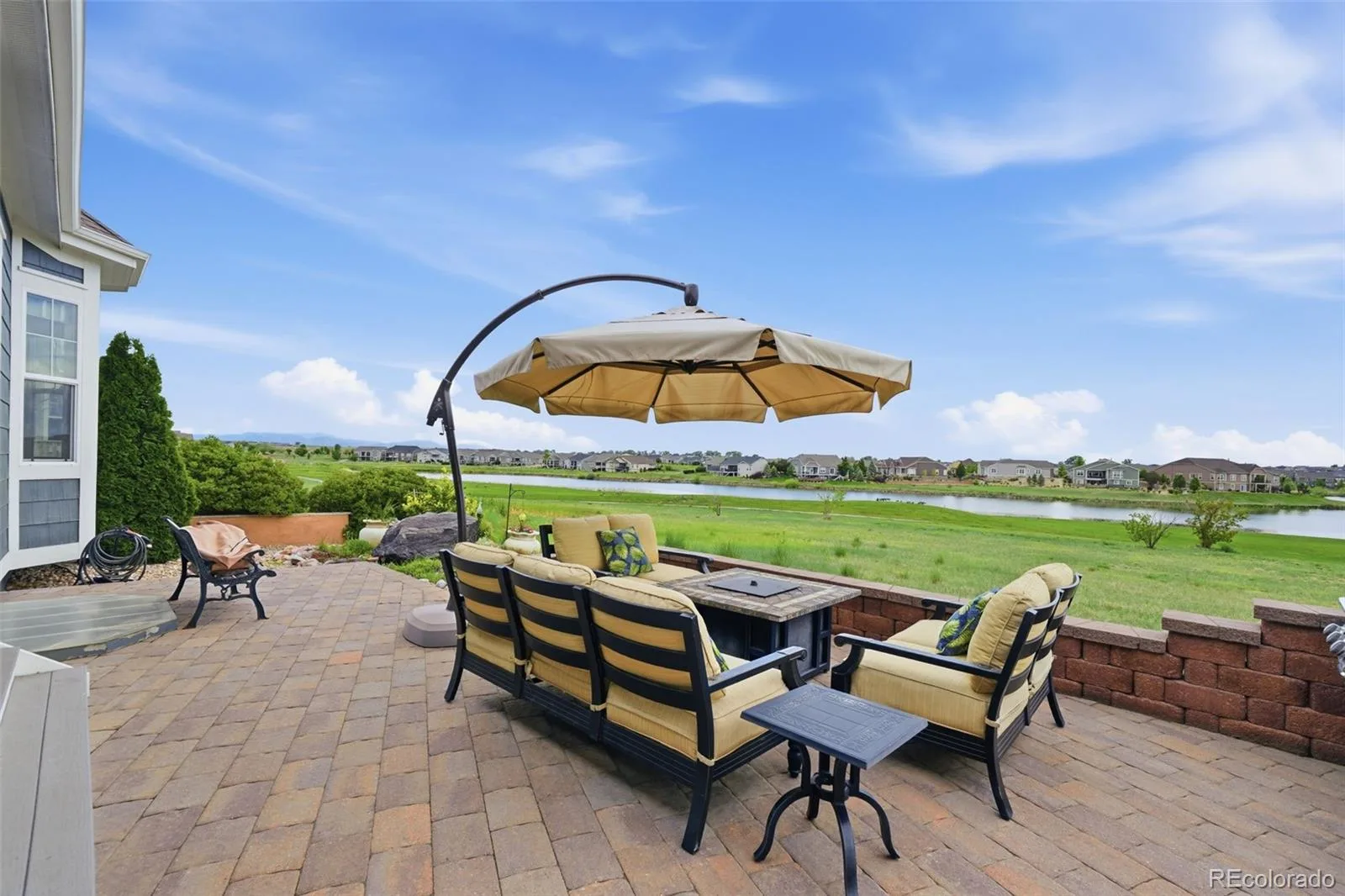 8057 Tamarac Court Thornton CO 80602 | MLS #REC8517561 06012026191300 1600 34