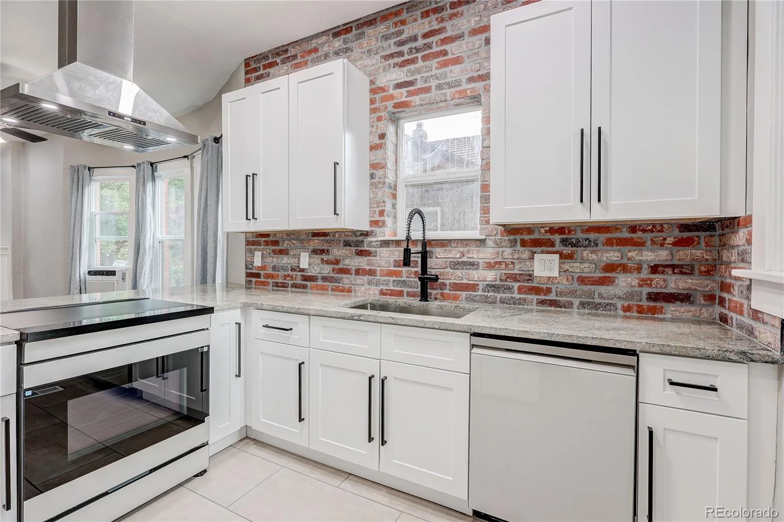 1317 S University Boulevard Denver CO 80210 MLS #REC8517849 07152026065810 1600 11