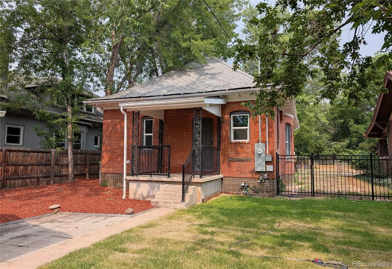 1317 S University Boulevard Denver CO 80210 | MLS #REC8517849 08182026231458 1600 21