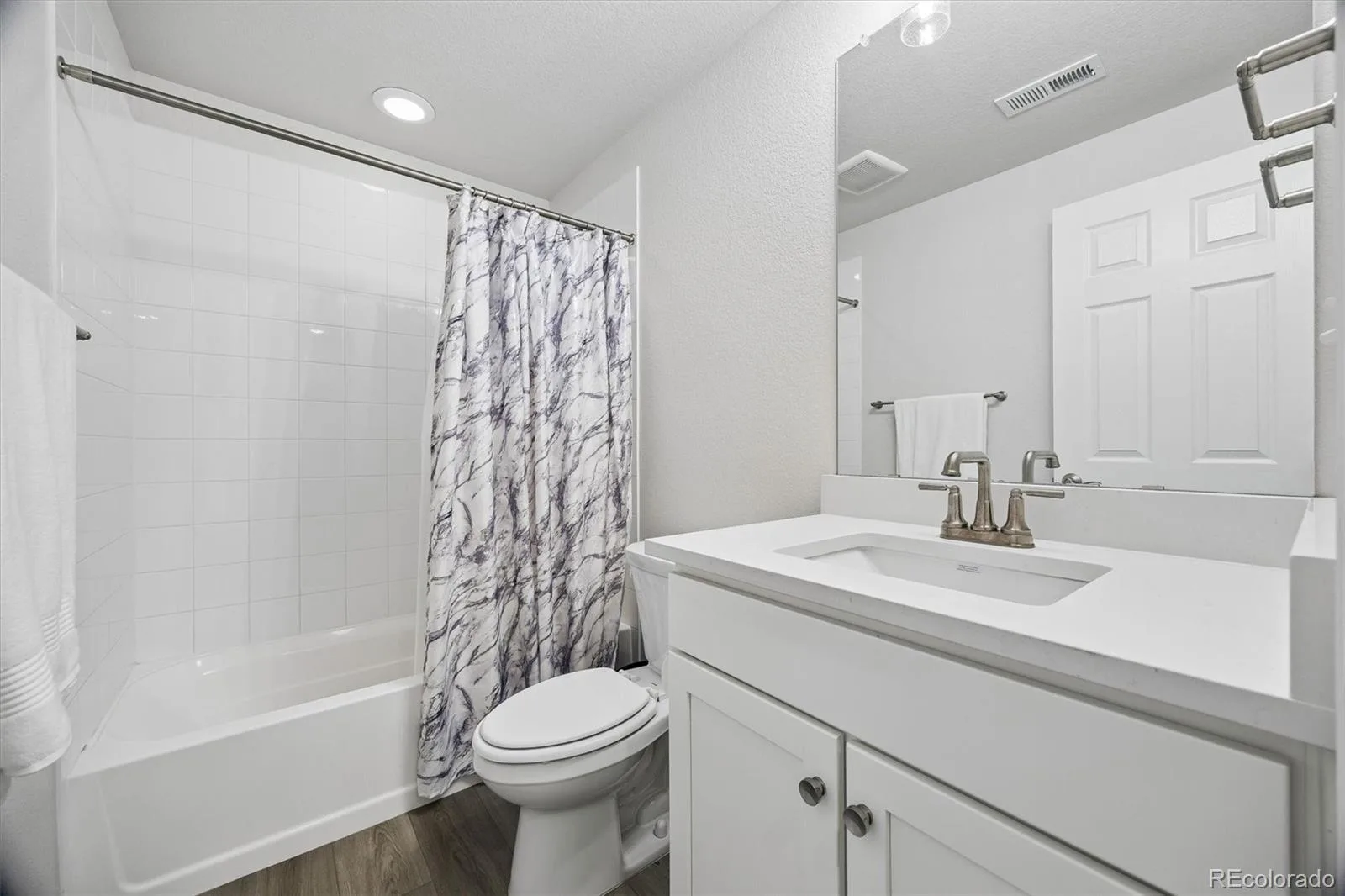 3888 Grand Baker Street Aurora CO 80019 | MLS #REC8517853 08142026005145 1600 16