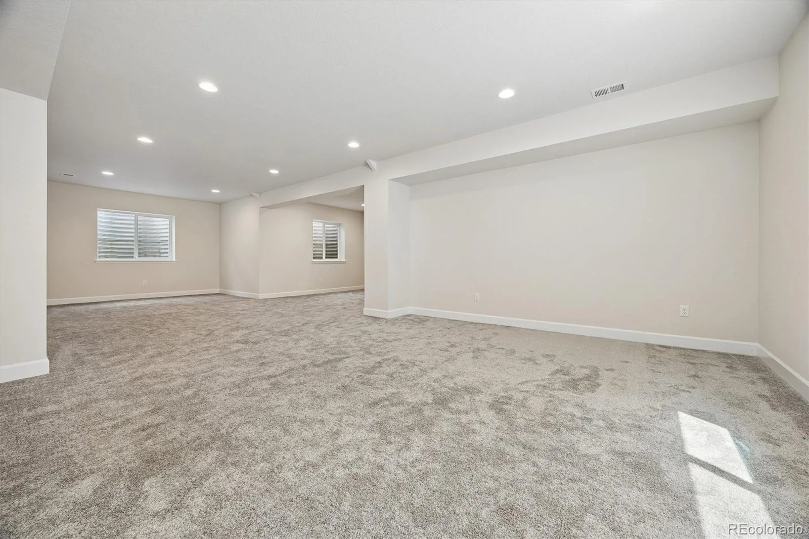 3888 Grand Baker Street Aurora CO 80019 | MLS #REC8517853 08142026005145 1600 20
