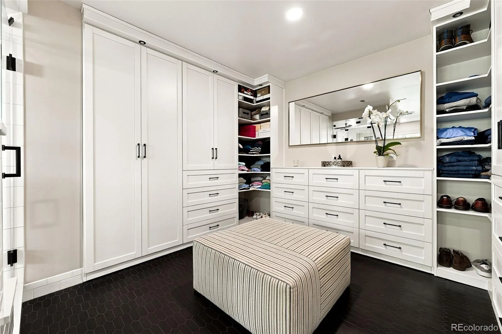 1134 S York Street Denver CO 80210 | MLS #REC8518113 10072026154920 1600 26