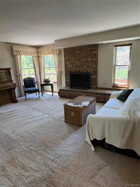 5698 S Olathe Lane Centennial CO 80015 MLS #REC8518378 06132026172144 800 8