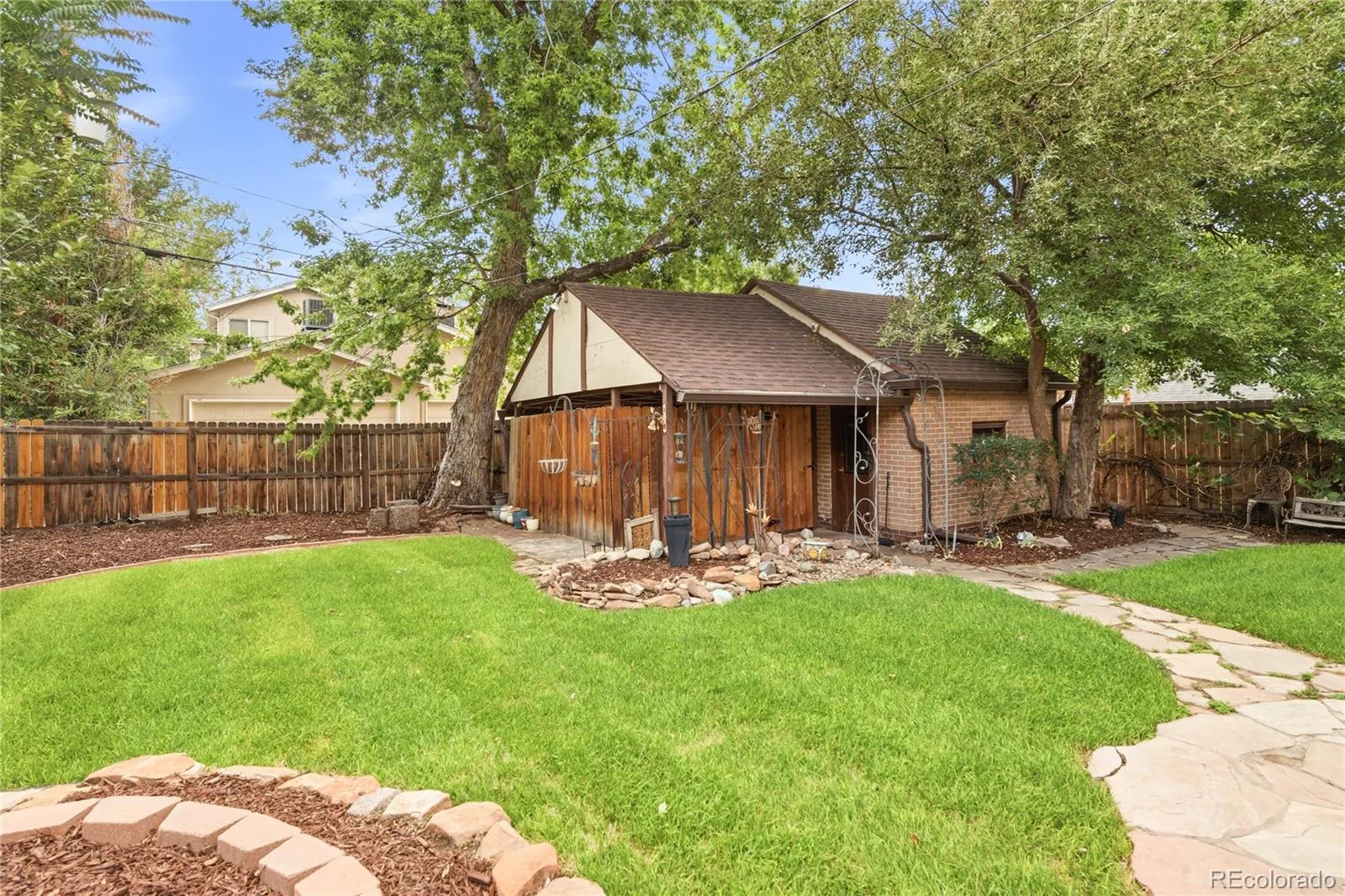 739 Bellaire Street Denver CO 80220 | MLS #REC8518767 08132026164959 1600 43
