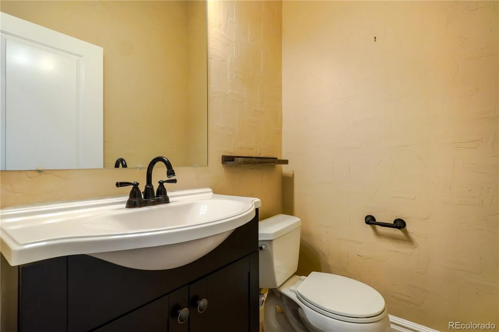 360 Inca Street Denver CO 80223 MLS #REC8519617 05072026190631 1600 11