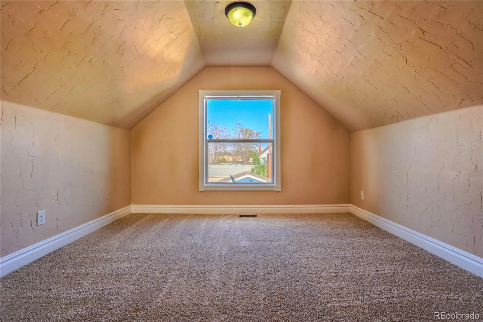 360 Inca Street Denver CO 80223 MLS #REC8519617 05072026190631 1600 14