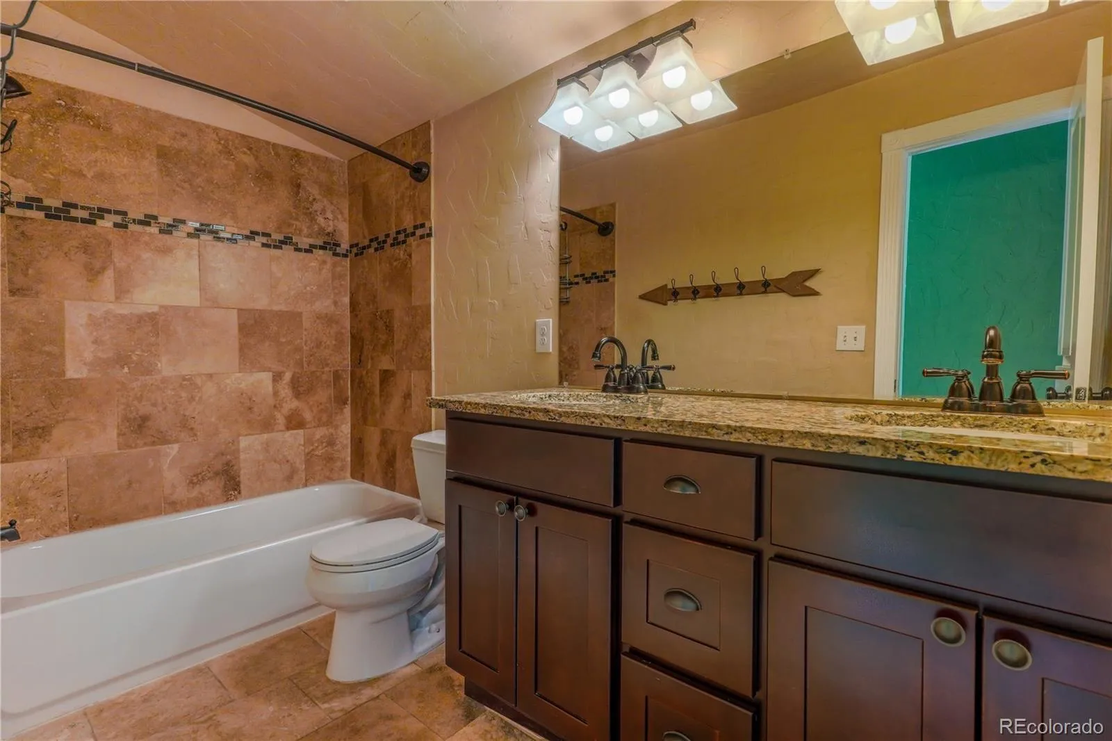 360 Inca Street Denver CO 80223 MLS #REC8519617 05072026190631 1600 18
