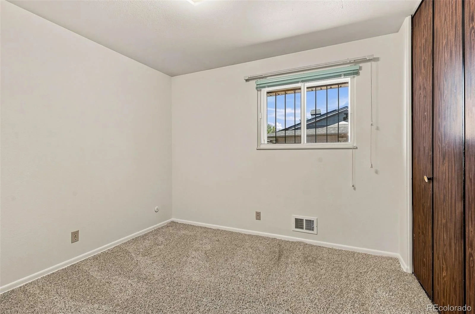 5020 Troy Street Denver CO 80239 | MLS #REC8520864 08282026144643 1600 27