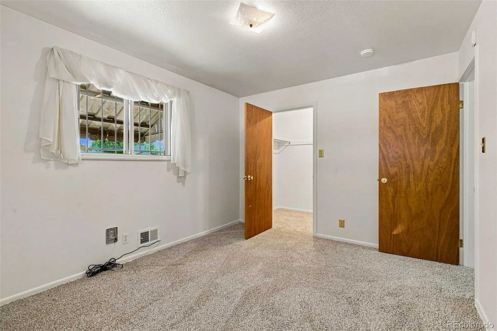 5020 Troy Street Denver CO 80239 | MLS #REC8520864 08282026144643 1600 29
