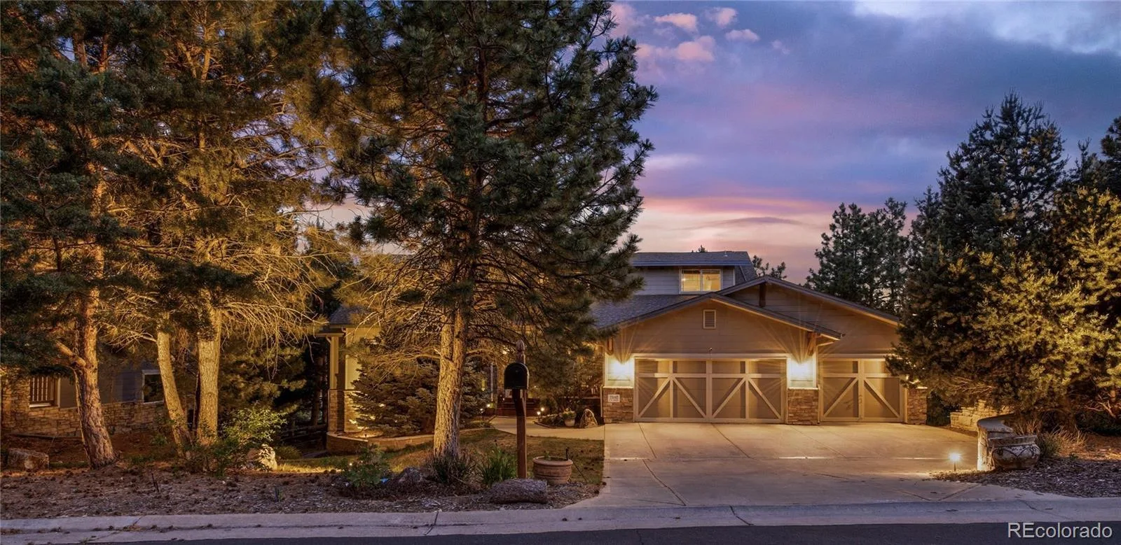 25042 E Davies Drive Aurora CO 80016 MLS #REC8521427 06182026160230 1600 2