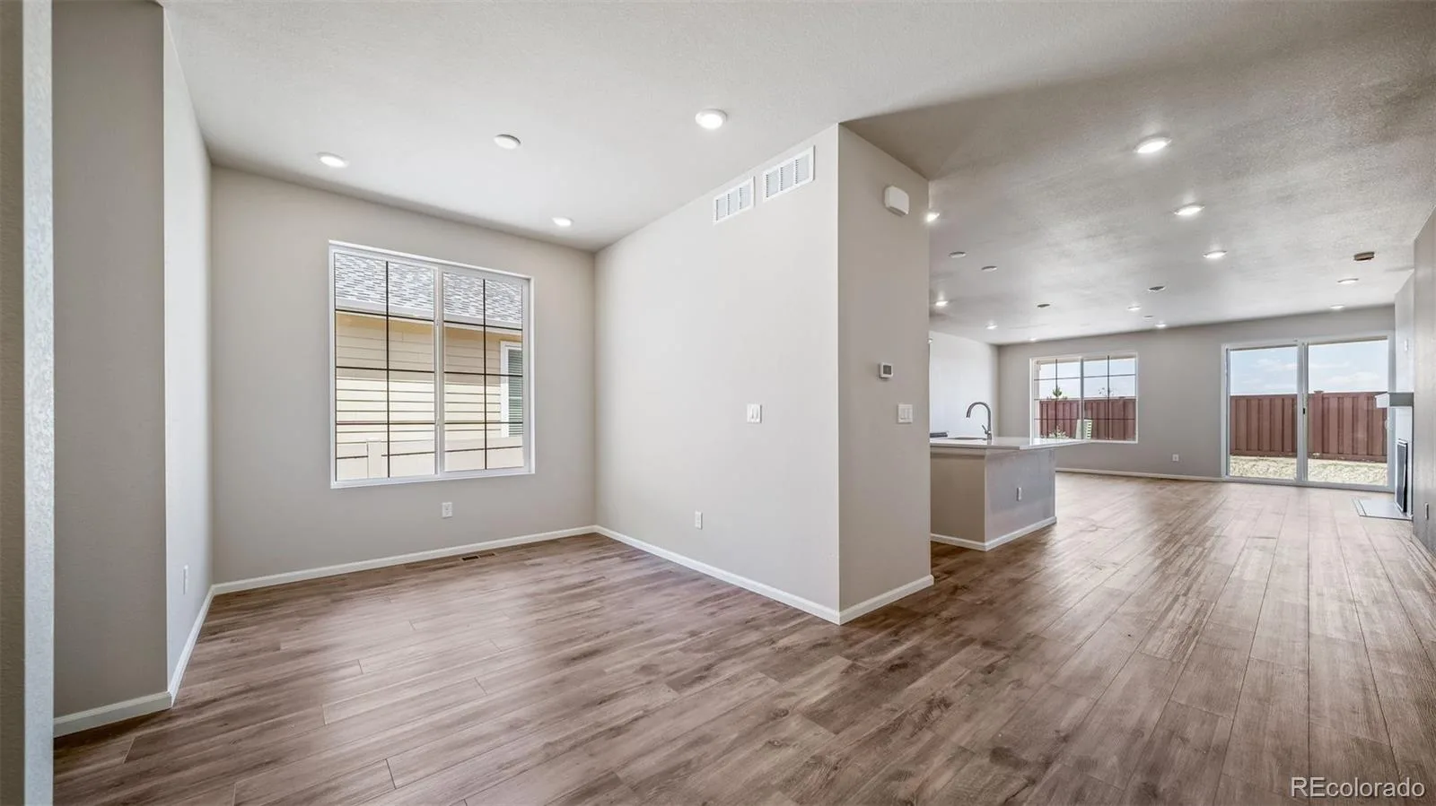 4858 N Sicily Court Aurora CO 80019 | MLS #REC8522515 07242026193909 1600 12