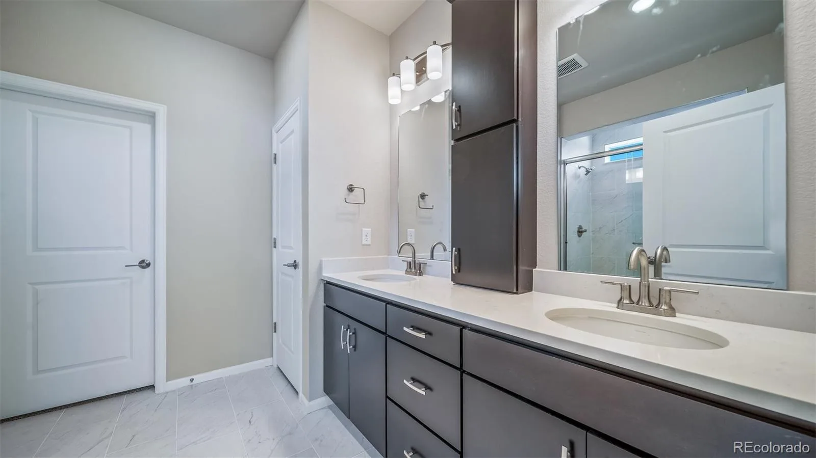 4858 N Sicily Court Aurora CO 80019 | MLS #REC8522515 07242026193909 1600 17