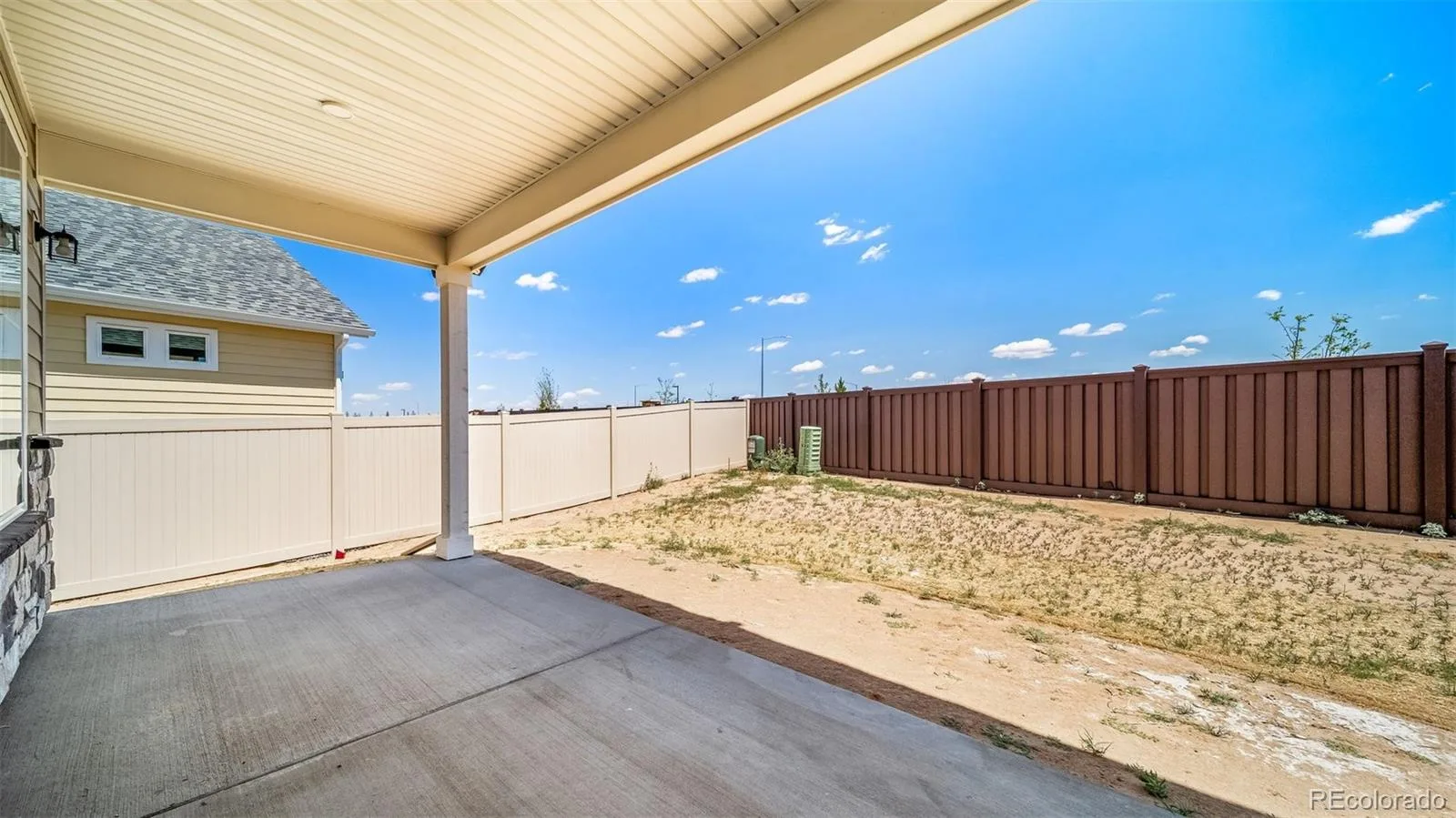 4858 N Sicily Court Aurora CO 80019 | MLS #REC8522515 07242026193909 1600 27