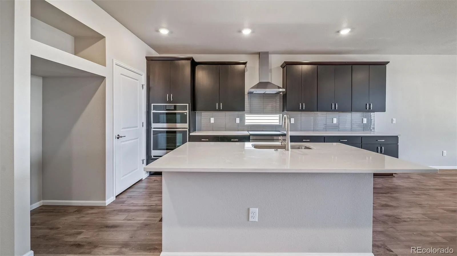 4858 N Sicily Court Aurora CO 80019 | MLS #REC8522515 07242026193909 1600 7