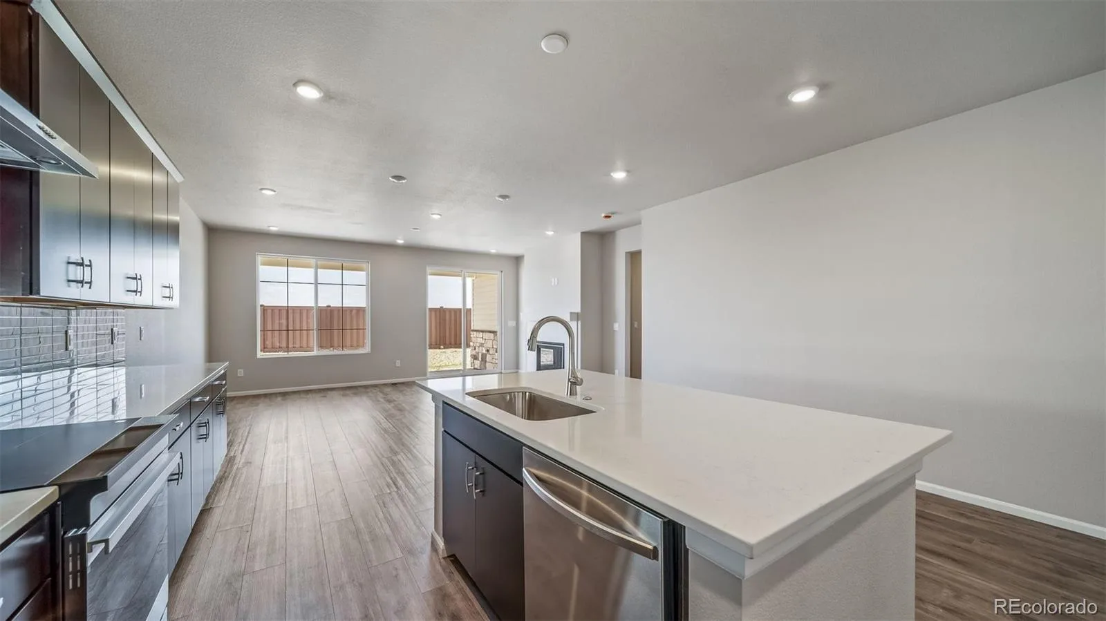 4858 N Sicily Court Aurora CO 80019 | MLS #REC8522515 07242026193909 1600 8