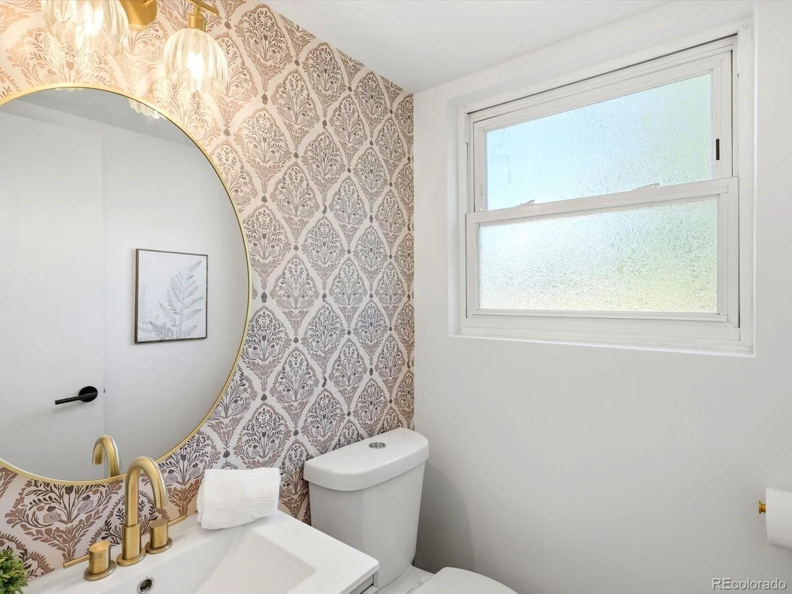 4000 S Spruce Street Denver CO 80237 | MLS #REC8522734 08262026021720 1600 10