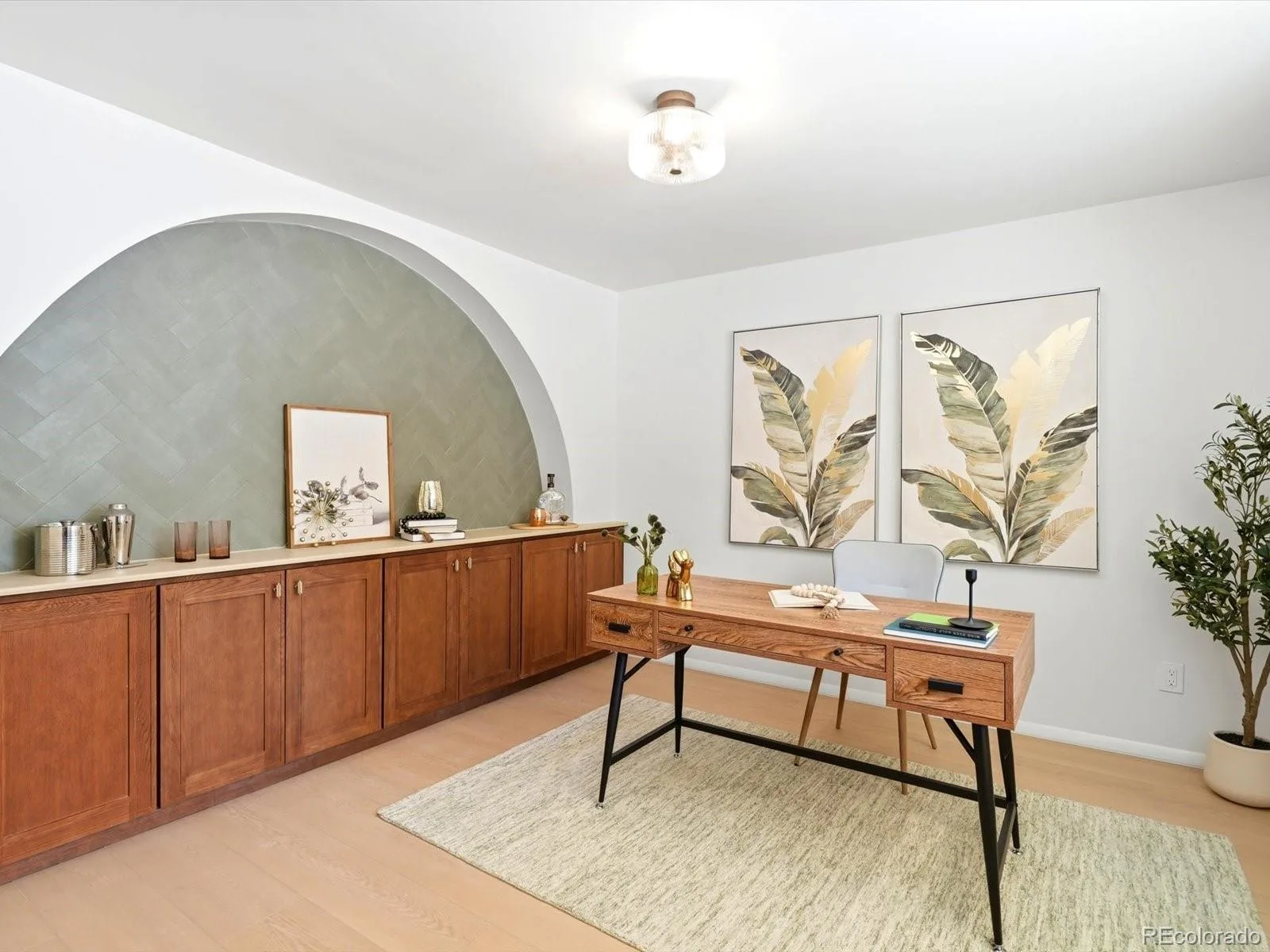 4000 S Spruce Street Denver CO 80237 | MLS #REC8522734 08262026021720 1600 3