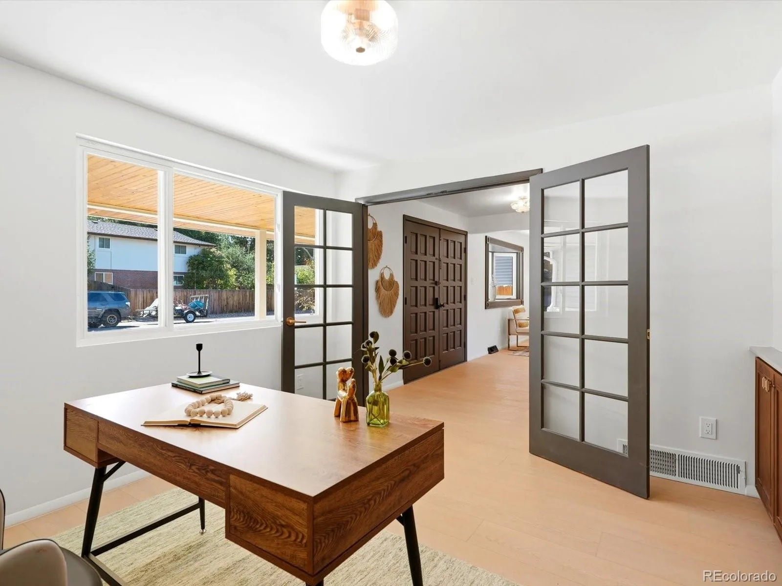 4000 S Spruce Street Denver CO 80237 | MLS #REC8522734 08262026021720 1600 4