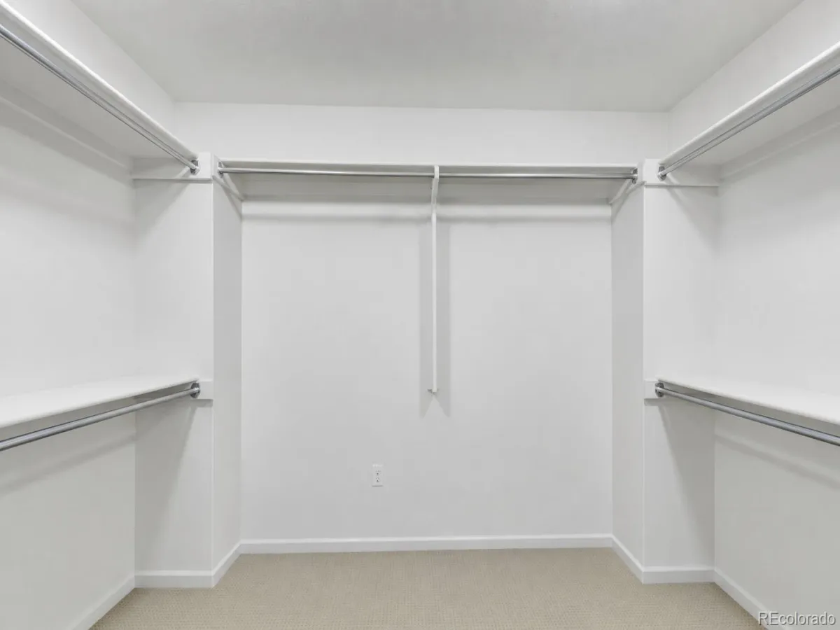 4778 S Biloxi Way Aurora CO 80016 MLS #REC8522784 05182026185042 1200 24