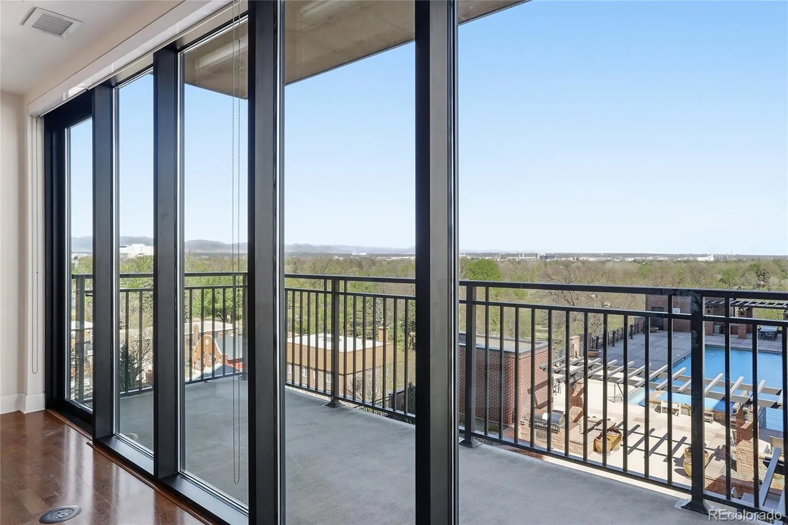 04182026174836 1600 15